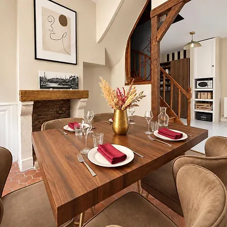 Holiday home Goutez Au Charme Chic D